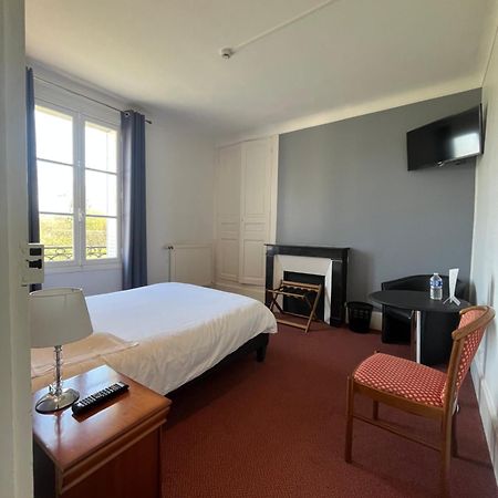 Hostellerie Le Griffon Blérancourt Kültér fotó