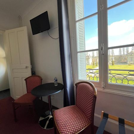 Hostellerie Le Griffon Blérancourt Kültér fotó
