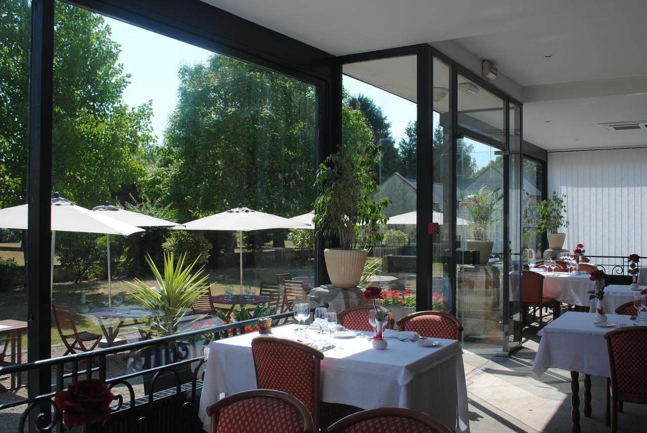 Hostellerie Le Griffon Blérancourt Kültér fotó